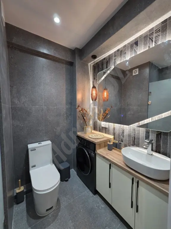 Яккасарайский район. ЖК «BLACK TOWER» 1/8/17. Студия 28 м