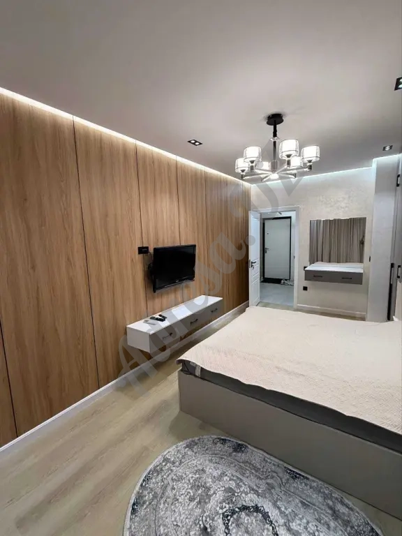 Яккасарайский район Кичик бешагач 2/13/17 55м²