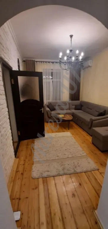 Продается 2 комнатная квартира Шота Руставели