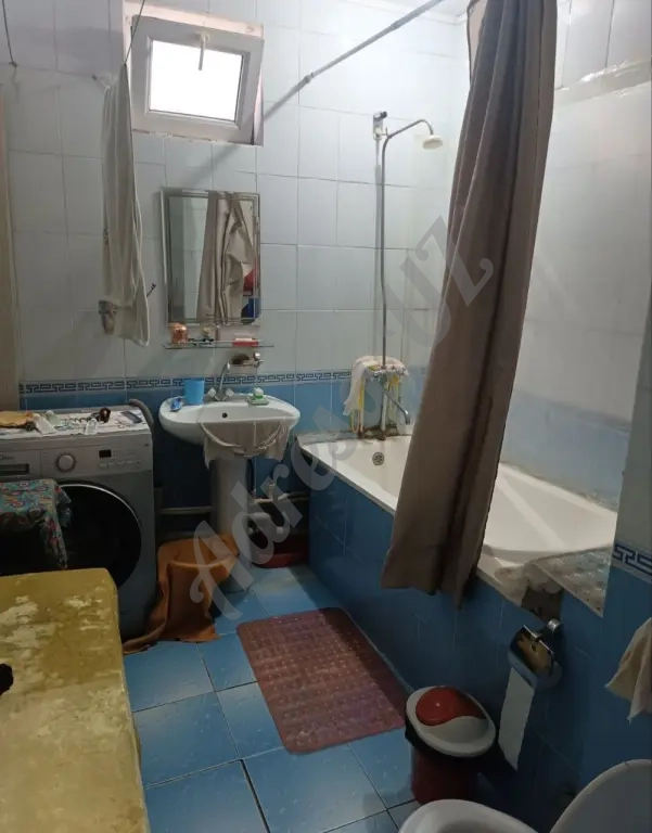 Продается 2 комнатная квартира Ялангач Ширин базар, Femeli market