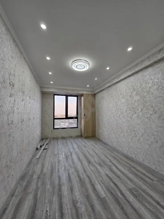 Продается 2 комнатная квартира ЖК "Black Tower" Residence