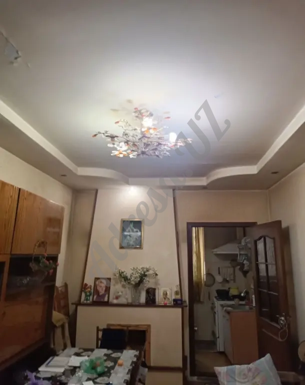 Продается 2 комнатная квартира Ялангач Ширин базар, Femeli market