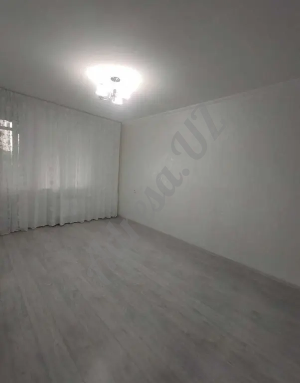 Продается 2 комнатная квартира напротив Министерство Обороны