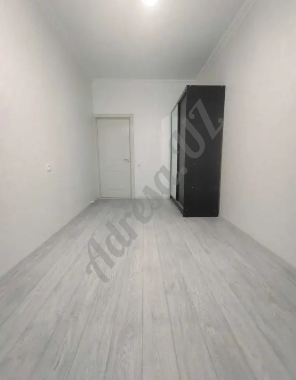 Продается 2 комнатная квартира напротив Министерство Обороны