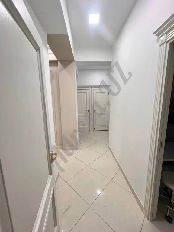 Продается нежилое помещение в новостройке на 1-м этаже