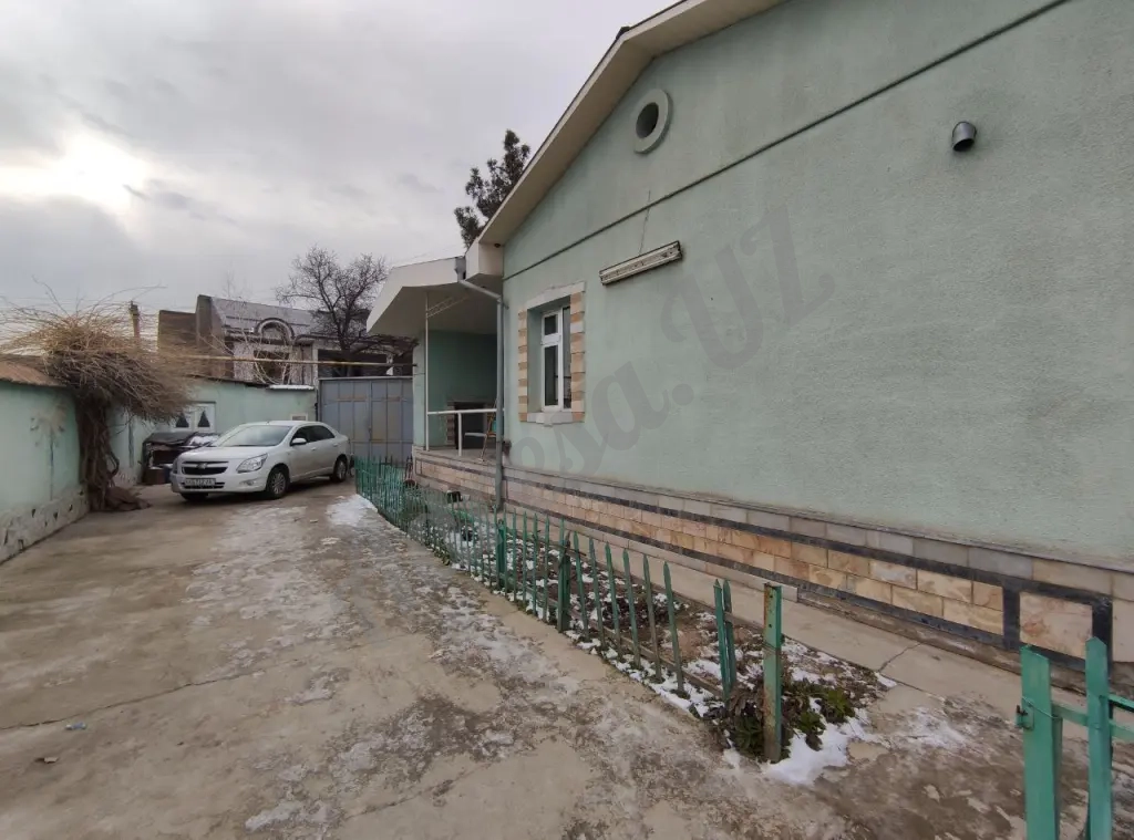 Продаётся дом Ул. Циолковская. Олтин тепа