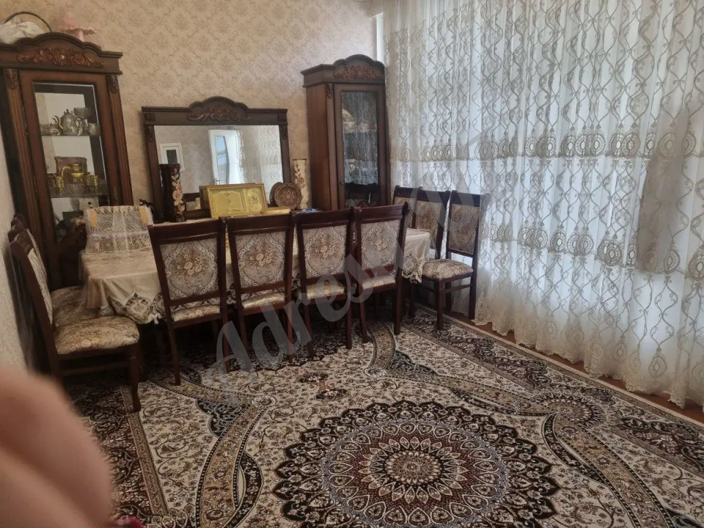 Продается дом с участком Юнусабад Шахристанская