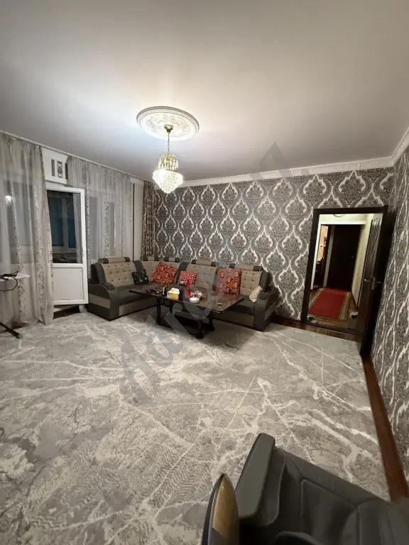 Продается 2 комнатная квартира Паркентский