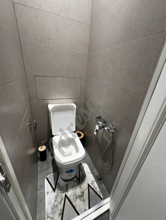 Продается 2 комнатная квартира Феруза Ориентир: 205-я школа