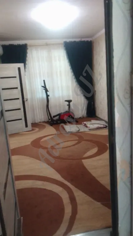 Продается 2 комнатная квартира на Ялангаче