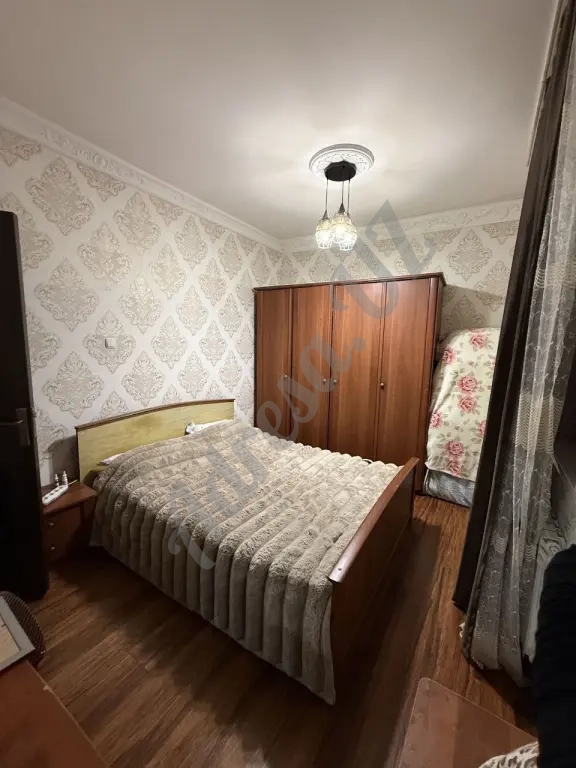 Продается 2 комнатная квартира Паркентский