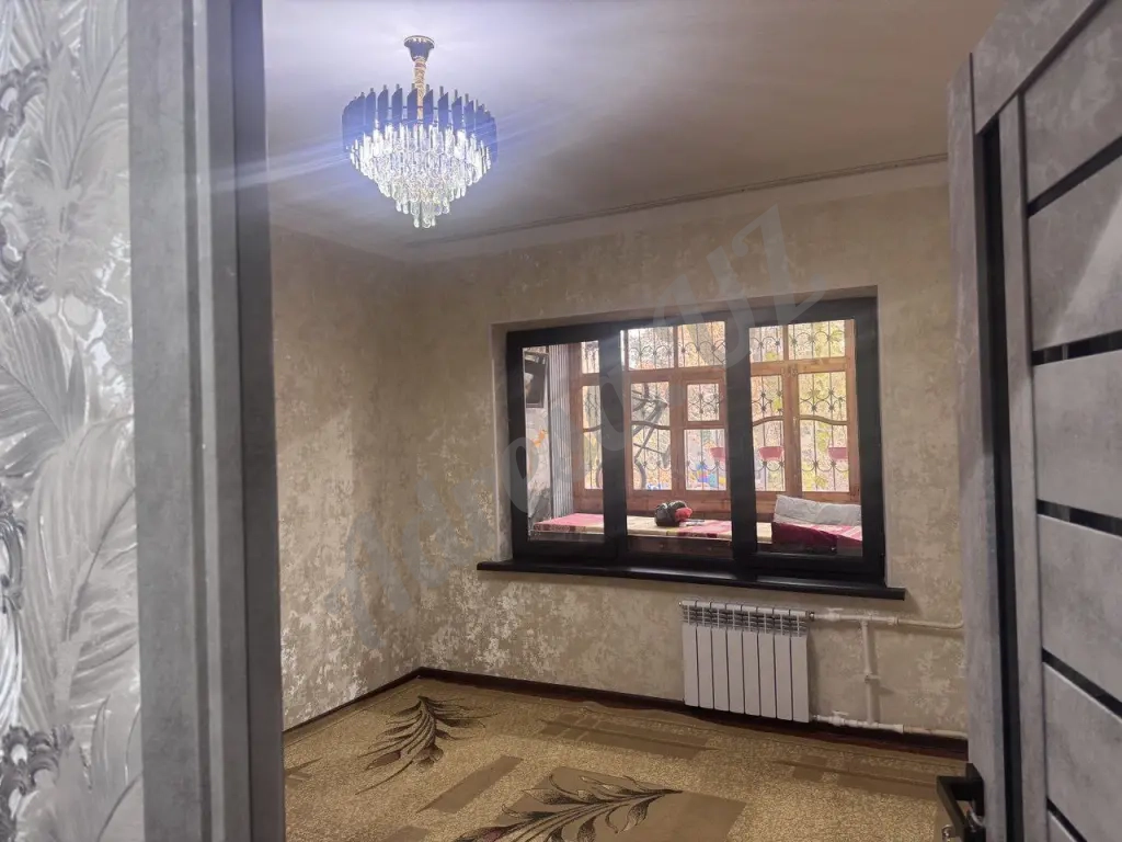 Продается 2 комнатная квартира Юнусабад Сампи