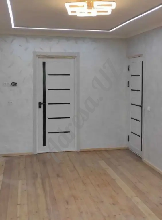 Продается 2 комнатная квартира Ориентир Лафарга, аптека 36,6