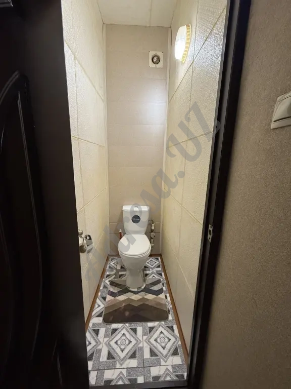 Продается 2 комнатная квартира Паркентский