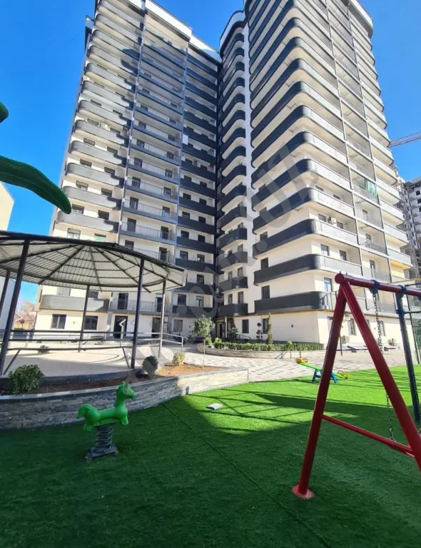 Продается 2 комнатная квартира Юнусабад -16