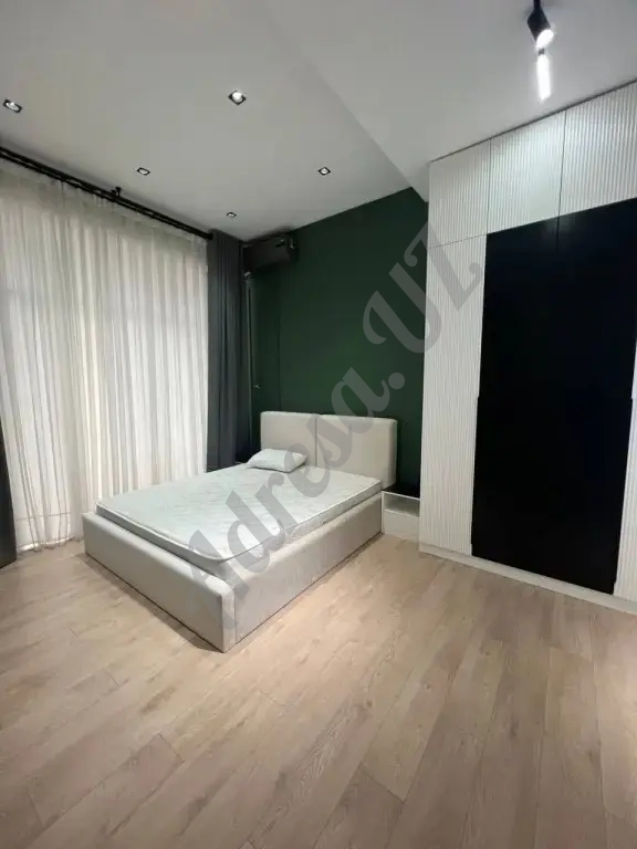 Продается 2 комнатная квартира Паркентский ЖК "OQ SAROY"