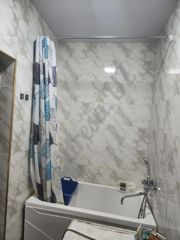 Продается 2 комнатная квартира Паркентский базар