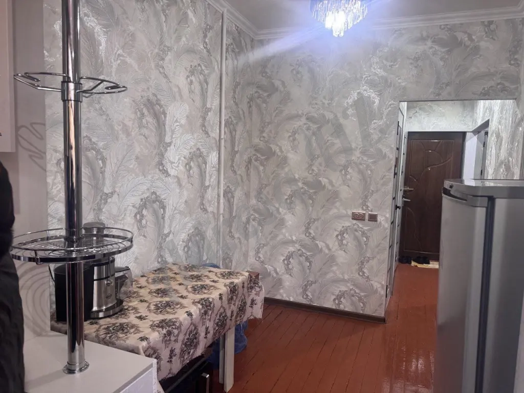 Продается 2 комнатная квартира Юнусабад Сампи