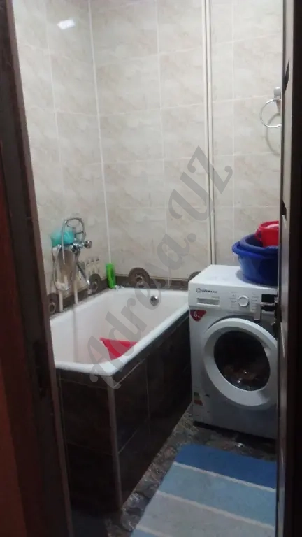 Продается 2 комнатная квартира на Ялангаче