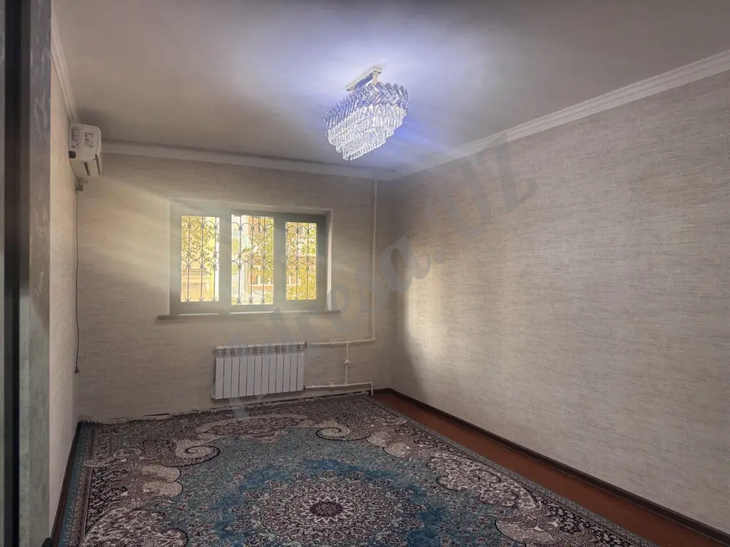 Продается 2 комнатная квартира Юнусабад Сампи