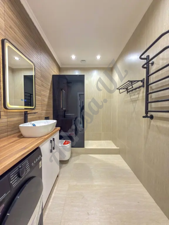 Продается 2 комнатная квартира ЖК "Black Tower" Residence