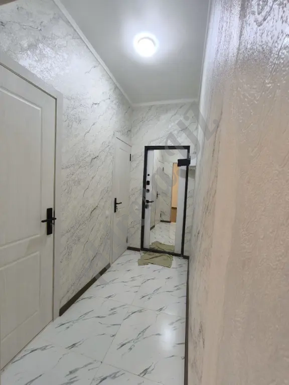 Продается 2 комнатная квартира Чиланзар 11 квартал ориентир Аль Хорезми