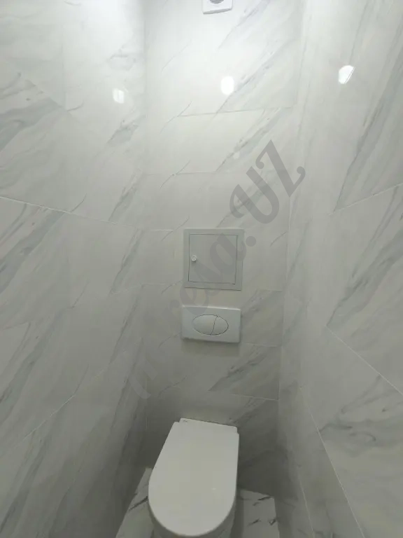 Продается 2 комнатная квартира Чиланзар 11 квартал ориентир Аль Хорезми