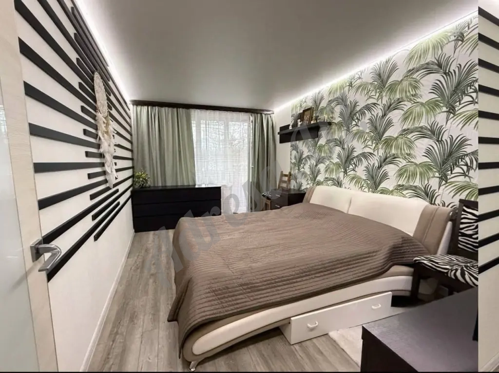 Продажа квартиры 3 комнаты Метро БИЙ