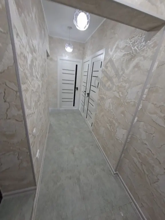 Продается квартира на Юнусабад -3 4 комнаты