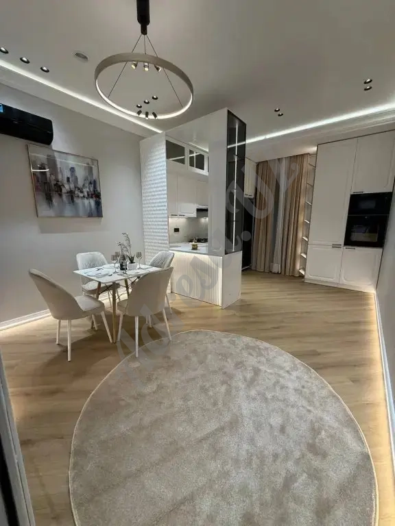 Продается 3 комнатная квартира на Буюк ипак йули