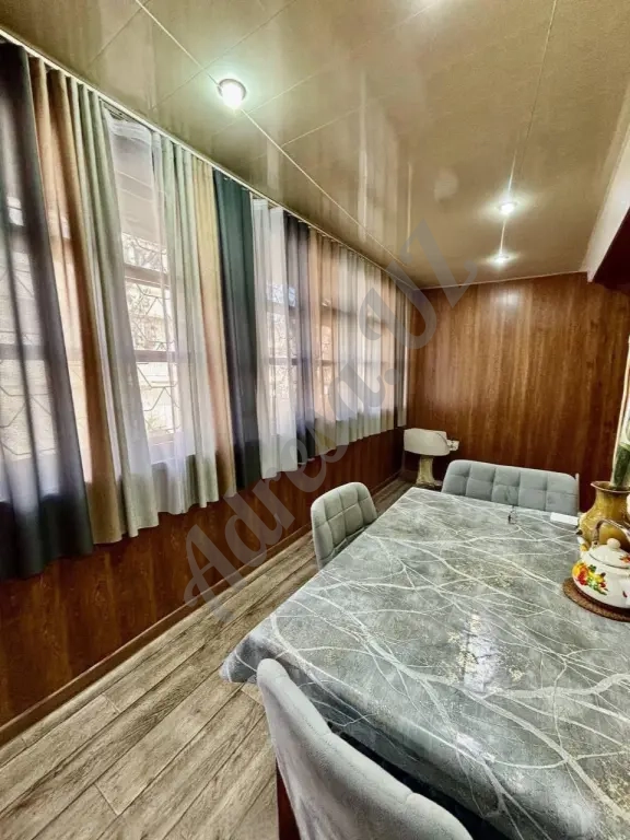 Продажа квартиры 3 комнаты Ялангач эко базар 