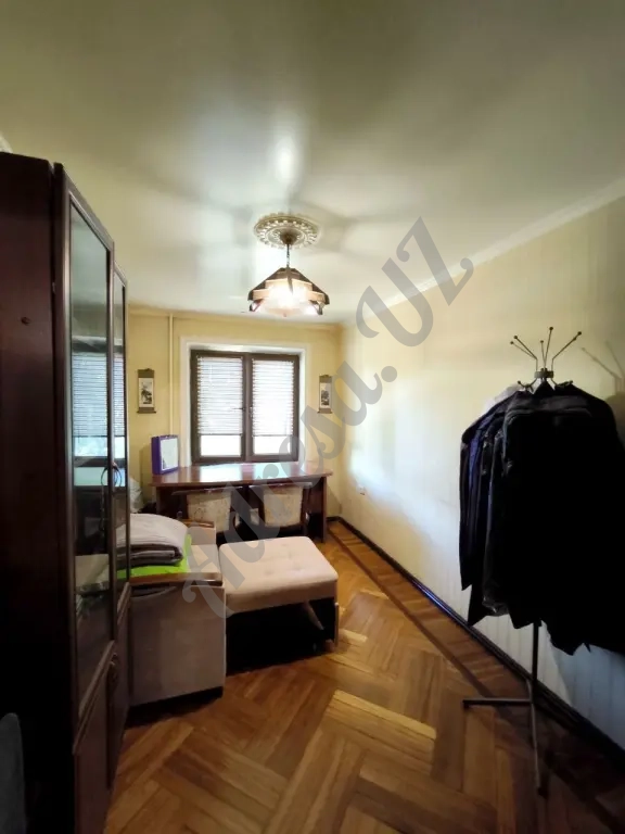 Продается 4 комнатная квартира на Бий