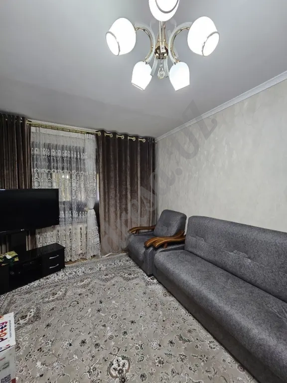 4 комнатная квартира на Буюк Ипак Йули