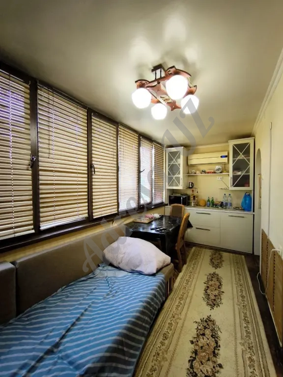 Продается 4 комнатная квартира на Бий