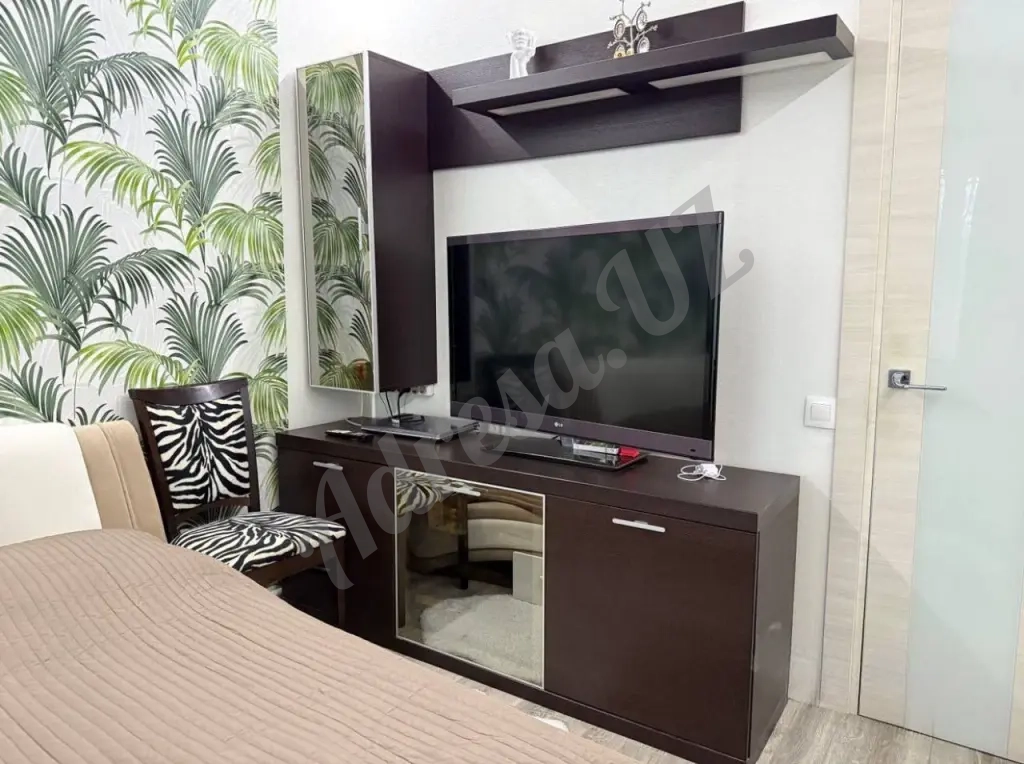 Продажа квартиры 3 комнаты Метро БИЙ