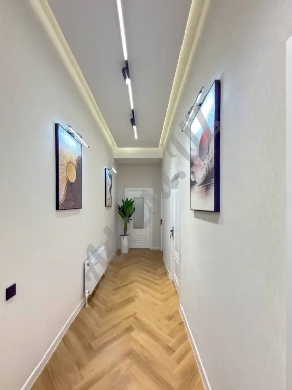 Продаётся евро квартира 4 комнаты Sayram Tower