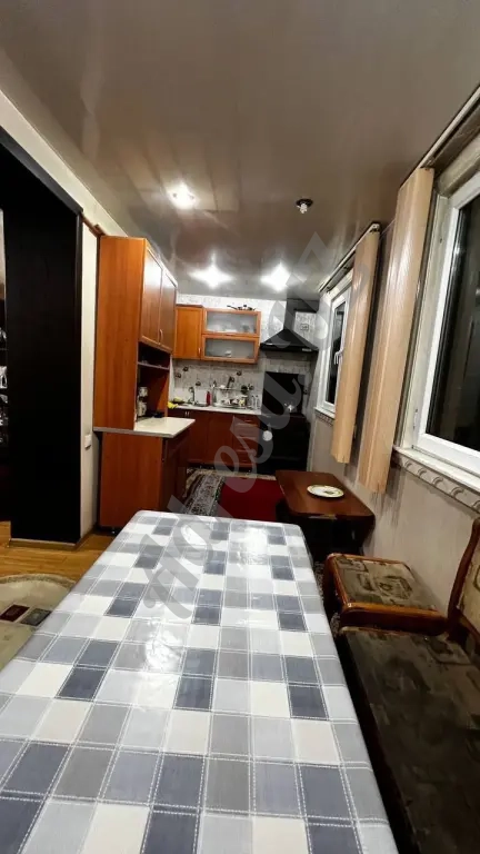 Продается квартира 4 комнаты Буюк Ипак Йули