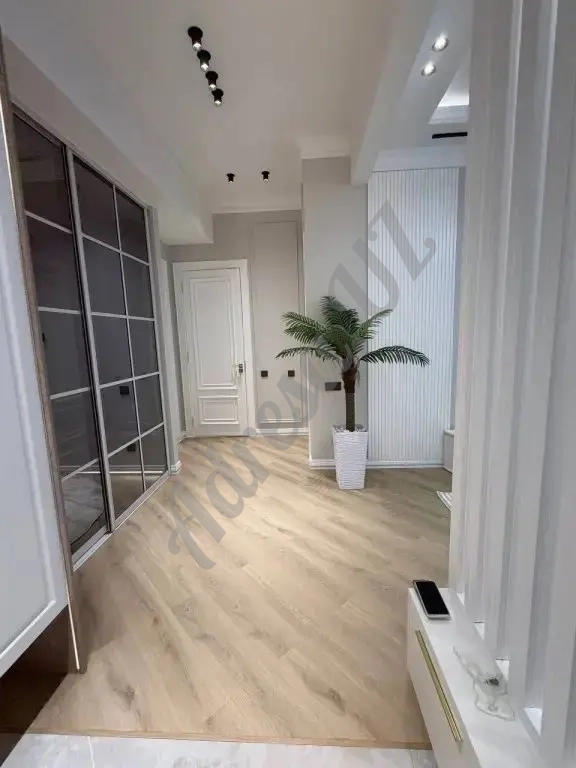 Продается 3 комнатная квартира на Буюк ипак йули