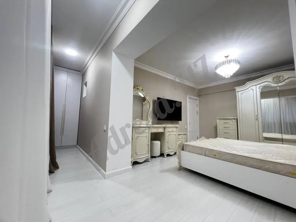 4 комнатная квартира Дархан Ул Кары Ниязова