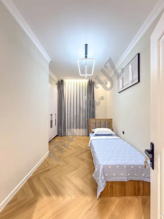 Продаётся евро квартира 4 комнаты Sayram Tower