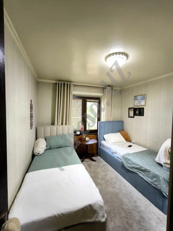 Продается 4 комнатная квартира на Бий