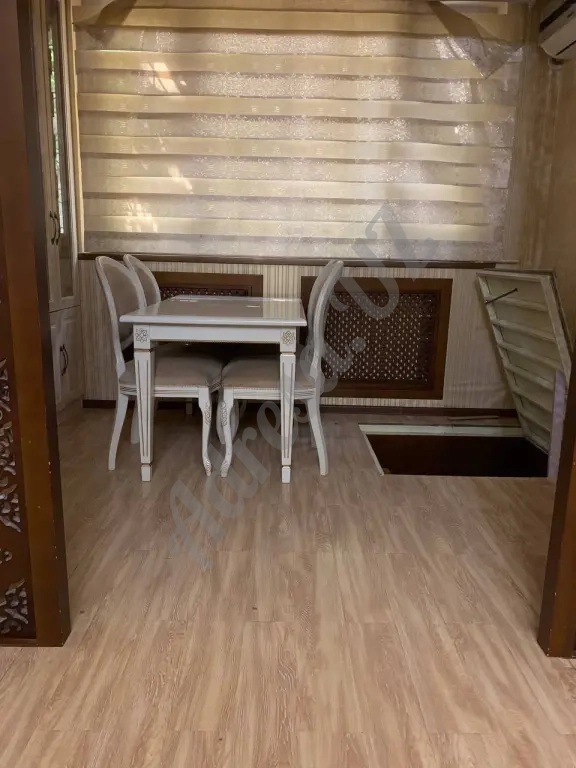 Аренда 3 комнатная Ойбек 