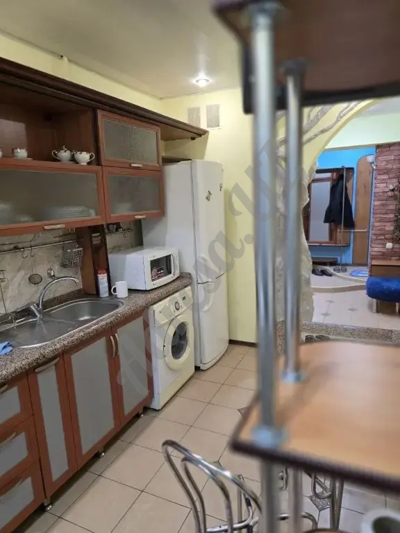 Аренда 2 комнатной квартиры метро Космонавтов