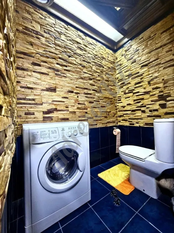 Сдается в Аренду квартира Ц-5 Алайский 3 комнаты