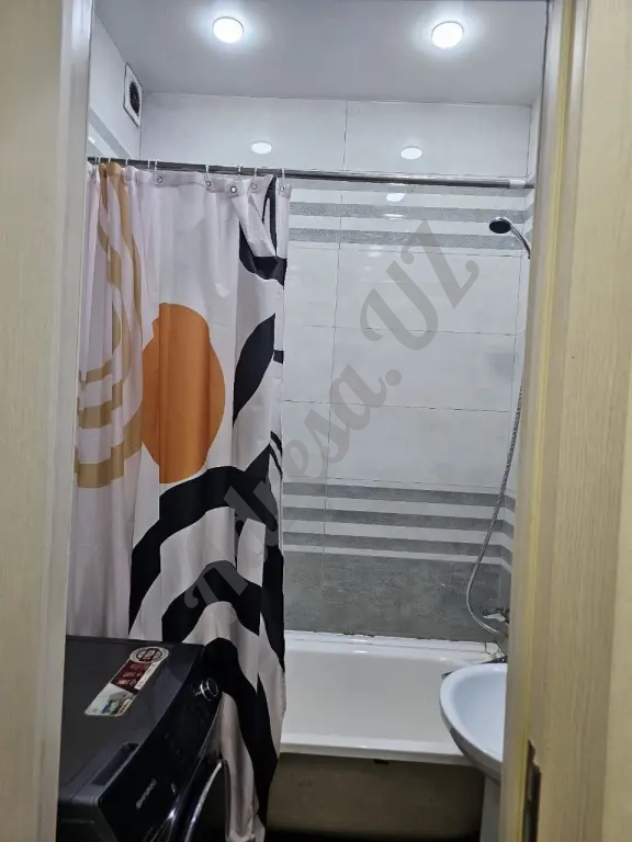 Сдается в Аренду Квартира в центре ул. Садыка Азимова!!