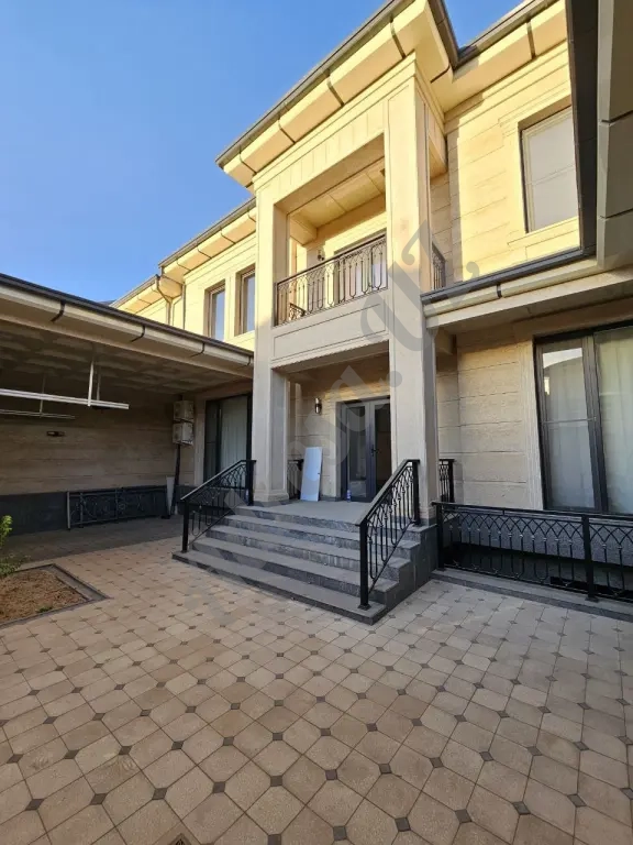 Сдается в Аренду Коттедж Бий Сайрам виладж