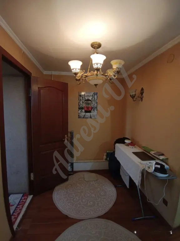 Квартира 3 комнаты Буюк ипак йули метро