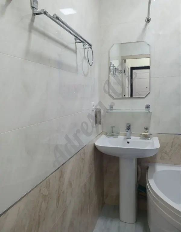 2 комнатная Сдается в Аренду квартира Феруза