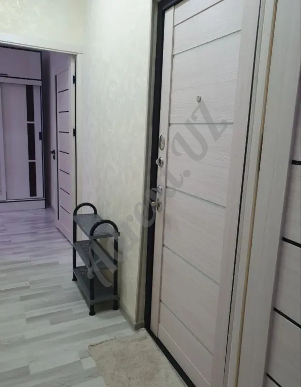 2 комнатная Сдается в Аренду квартира Феруза