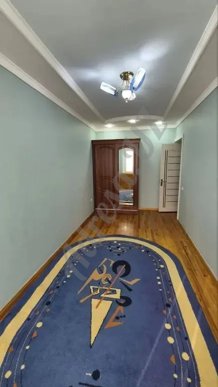 Сдаётся 4 комнатная квартира на Ц1